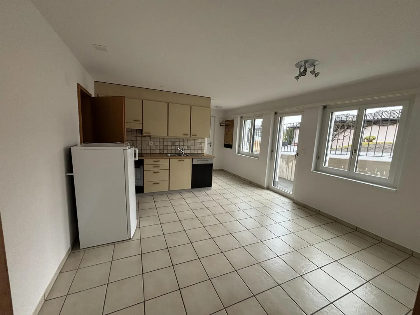Appartement 3 pièces sous-sol - Photo 1 sur 11