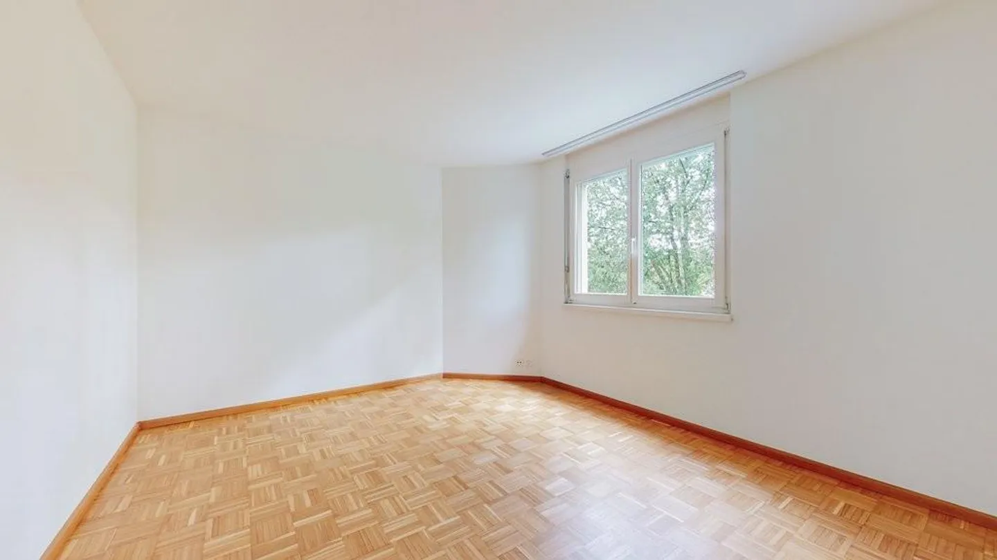 Are you looking for an apartment close to the city in a quiet location? - Photo 9 of 12