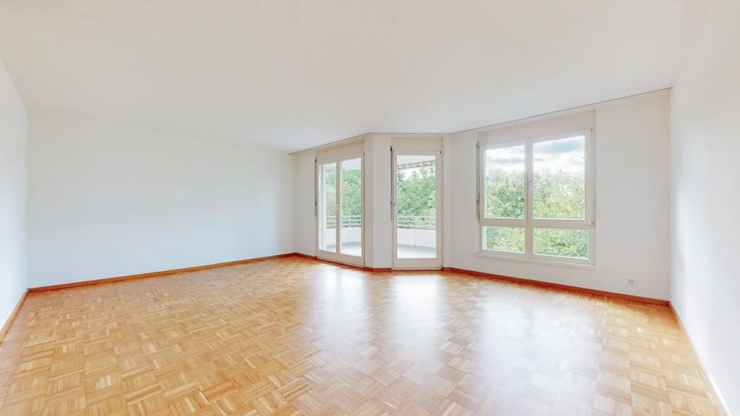 Are you looking for an apartment close to the city in a quiet location? - Photo 7 of 12