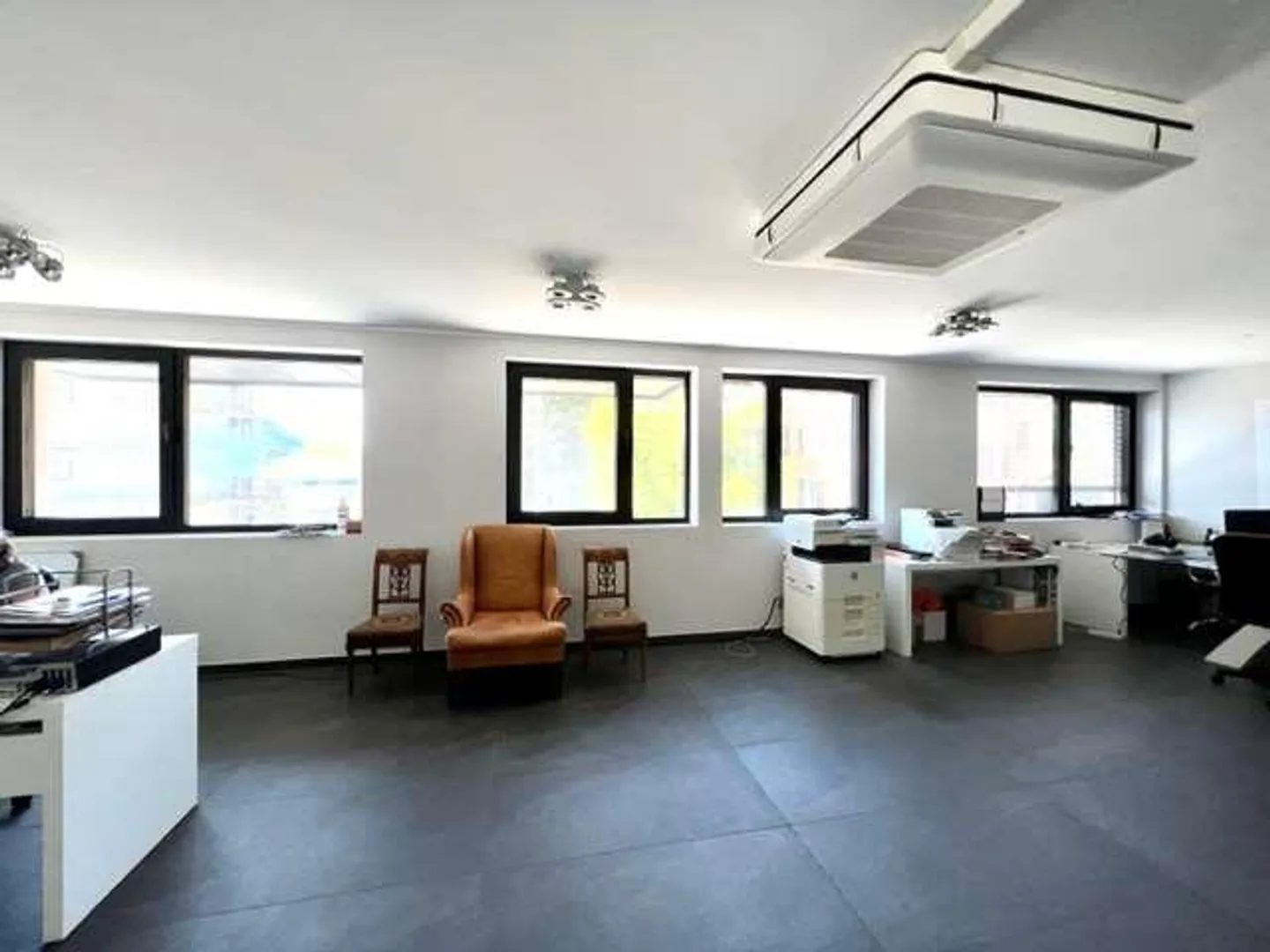 Elegante locale commerciale ufficio  a Lugano Massagno - Foto 3 di 13