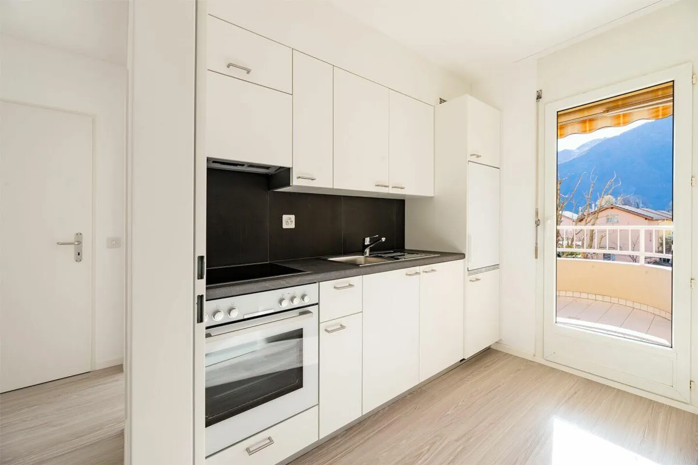 6200, Riazzino, Block B1, apartment no. 212 - Photo 5 of 14