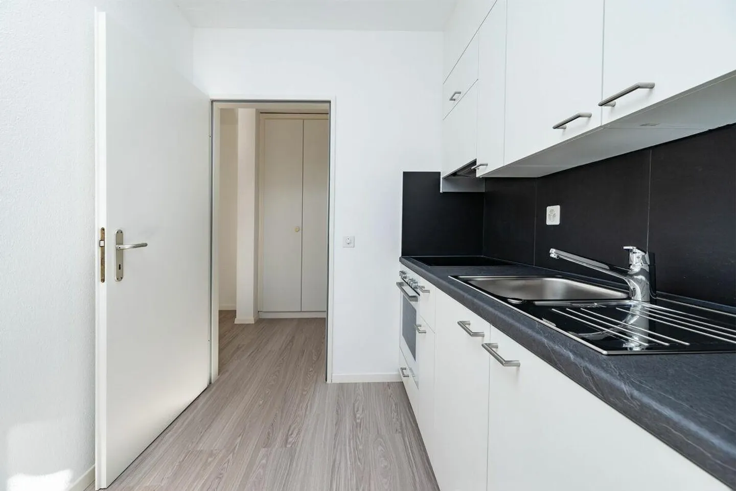 6200, Riazzino, Block B1, apartment no. 212 - Photo 6 of 14