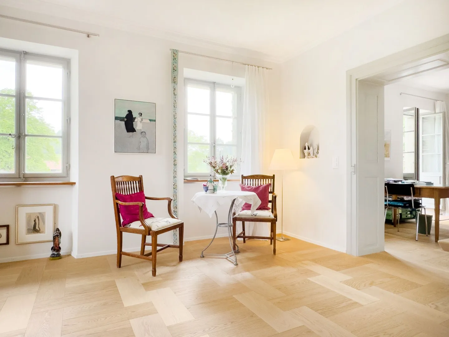 Condominium unique de 4 pièces avec balcon ensoleillé dans le parc du château - Photo 12 sur 34