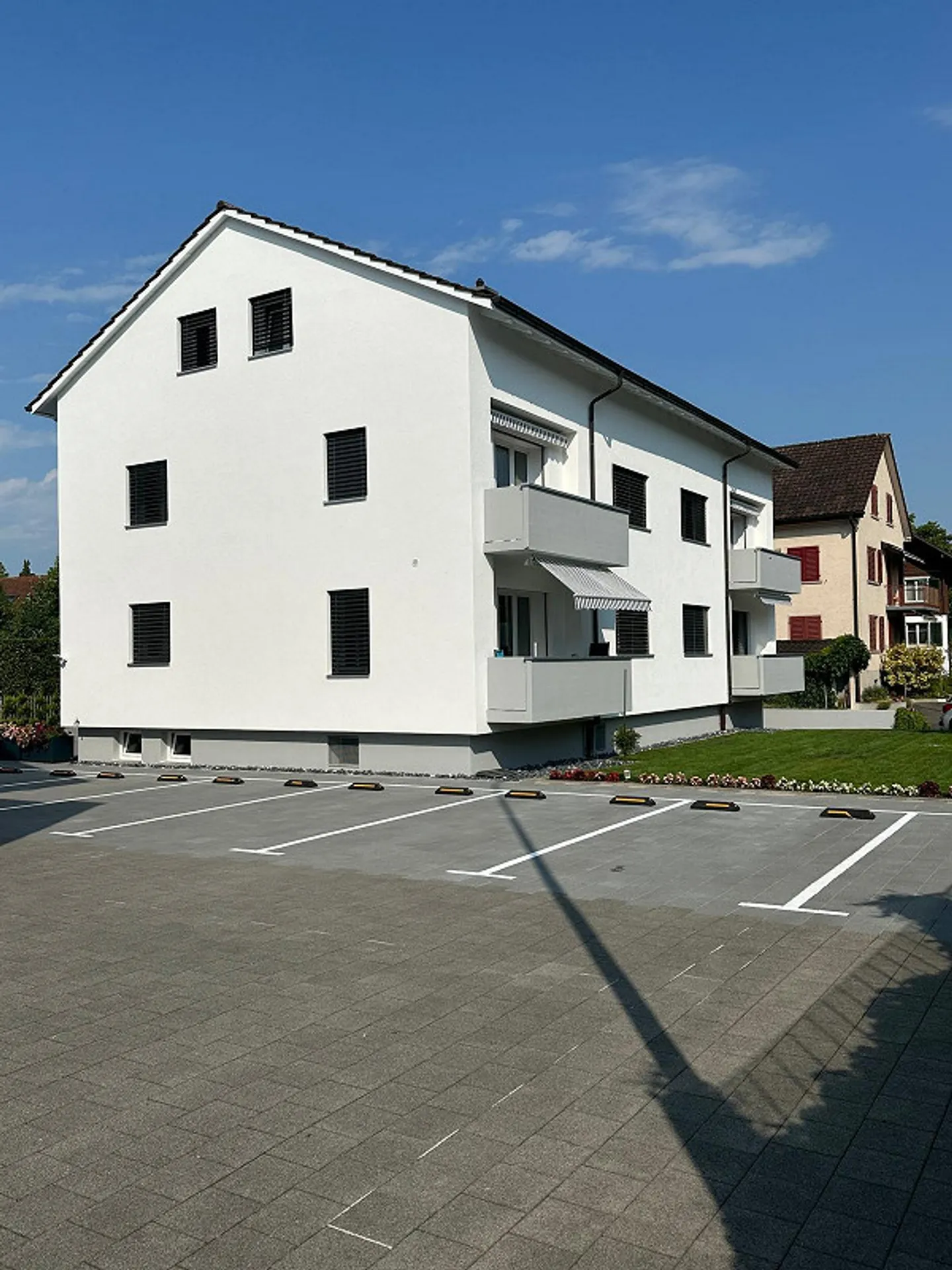 3 Room Apartment - Photo 1 of 5