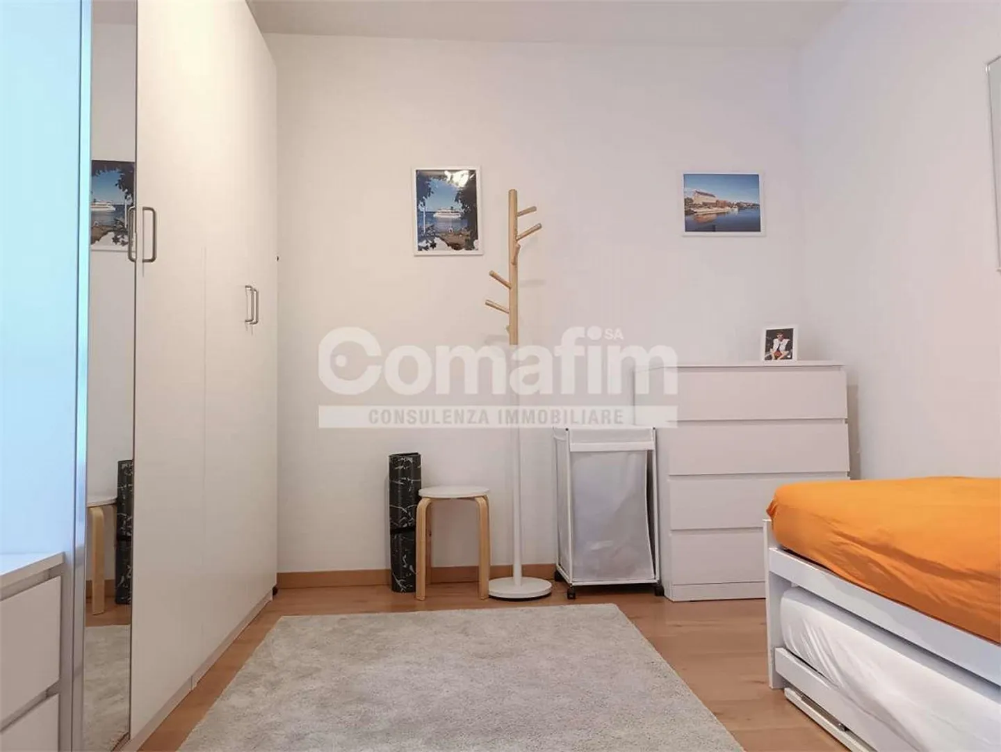 A Caslano tra tranquillità e comodità - Foto 11 di 13