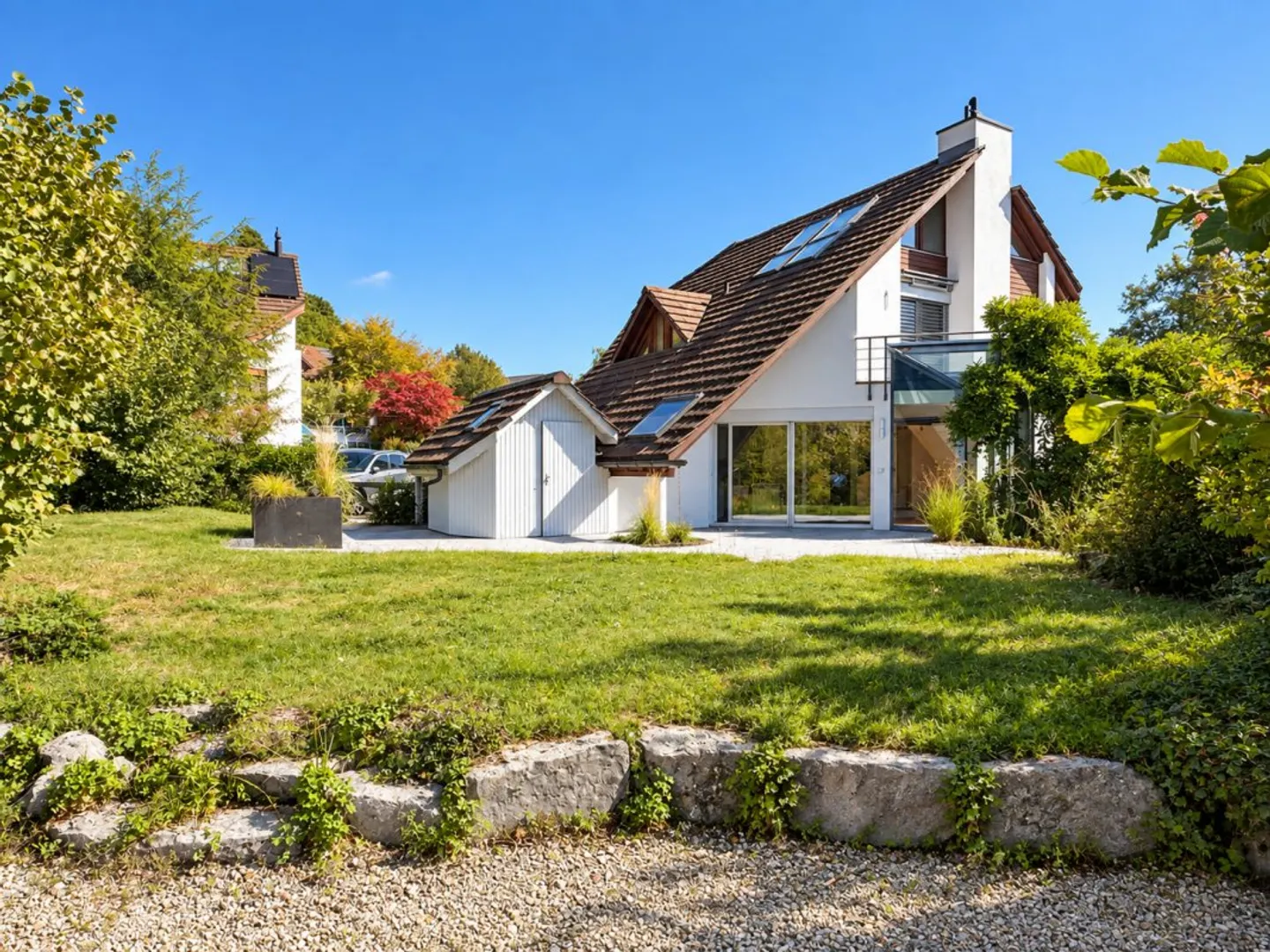 Charmantes Doppeleinfamilienhaus - Foto 1 von 8