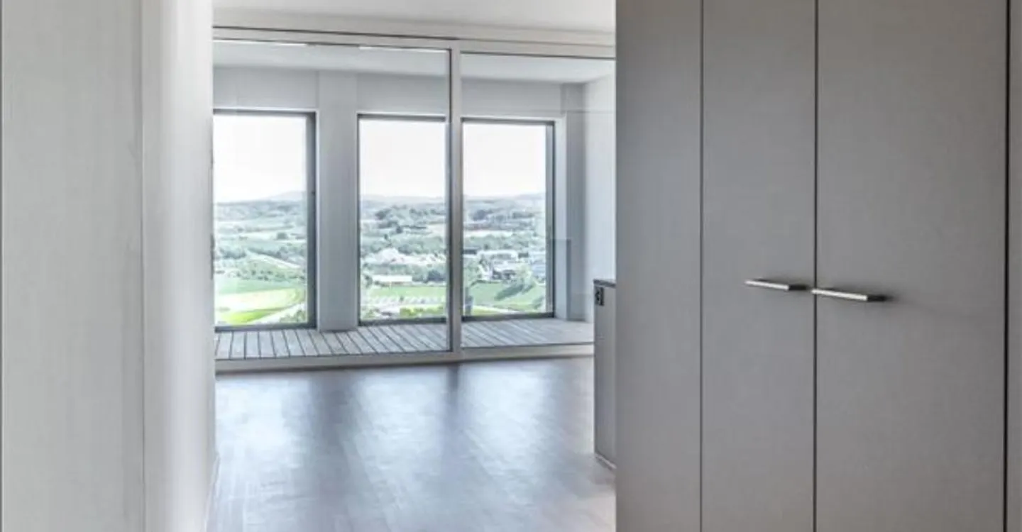 Modernes Apartment mit toller Aussicht - Foto 2 von 4