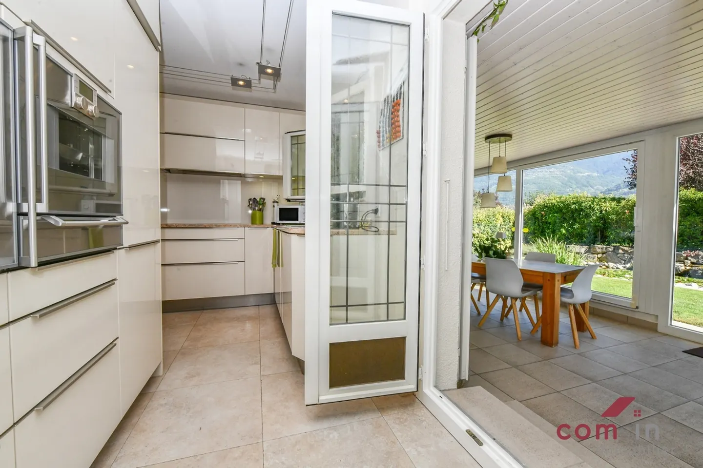 VETROZ, superbe Villa mit Charakter in absoluter Ruhe - Schwimmbad - Foto 8 von 21