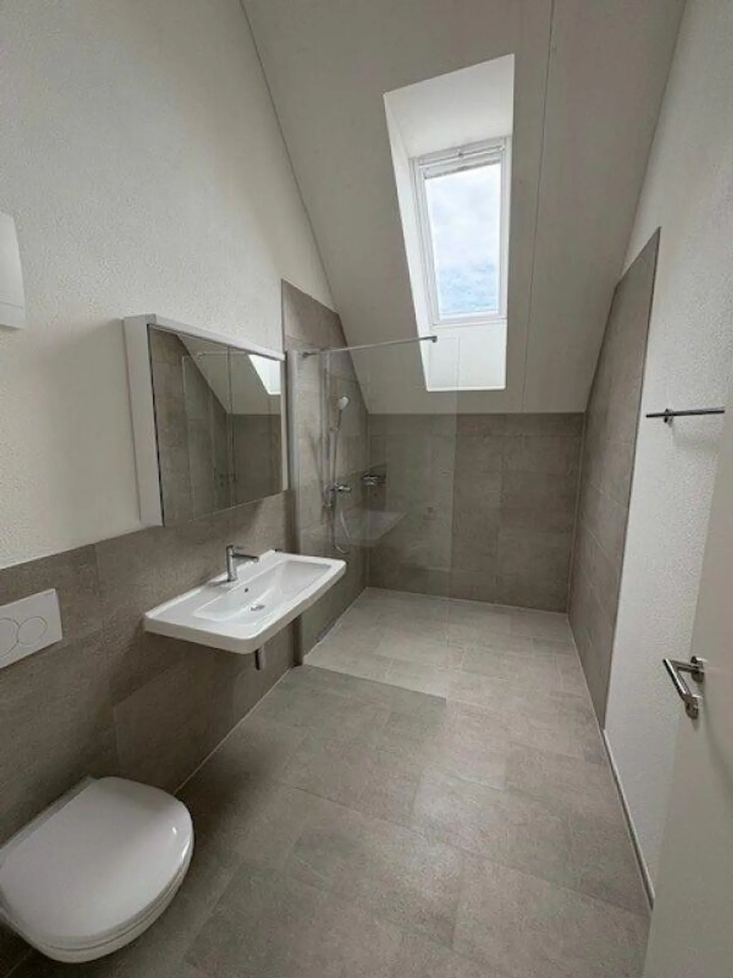 3.5 ZW - Maisonette dans le développement central d'Arnegg - Photo 4 sur 11