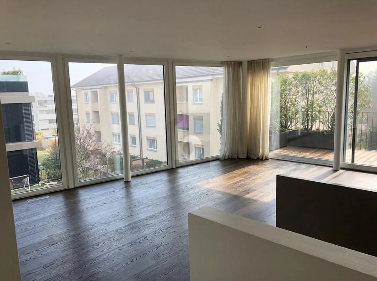 Stilvolle Maisonette in Binningen - Foto 3 von 6