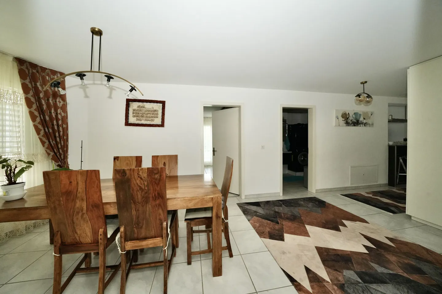 APPARTEMENT SPACIEUX DANS UN EMPLACEMENT CENTRAL - Photo 6 sur 7