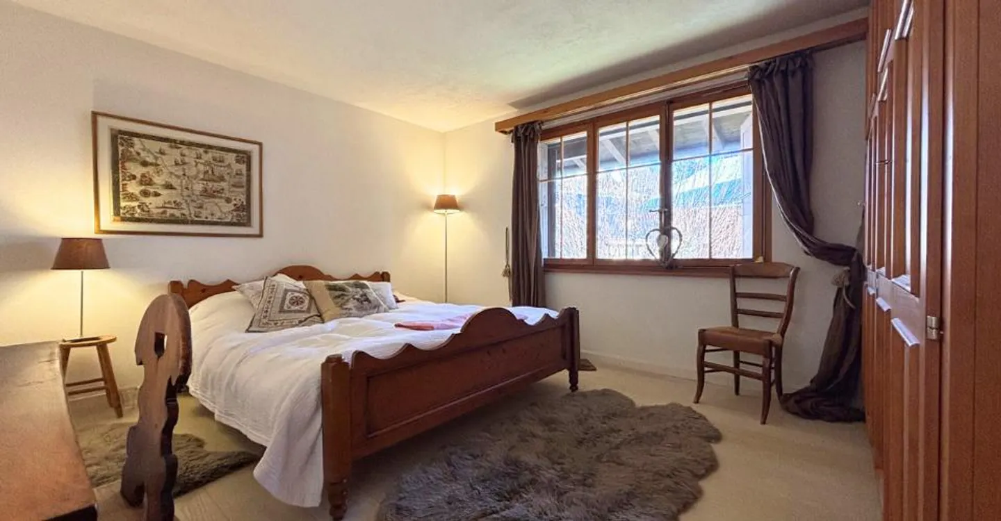 Charmante 4,5-Zimmer-Wohnung im Zentrum von Chateau-d'Oex - Foto 4 von 7