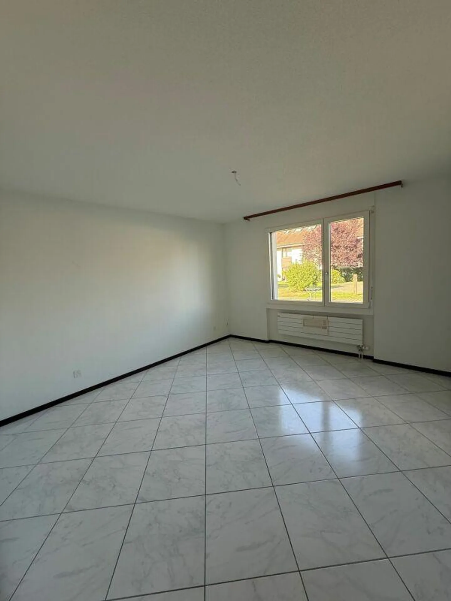 Familienfreundliche 4.5-Zimmerwohnung an zentraler Lage - Photo 6 of 9
