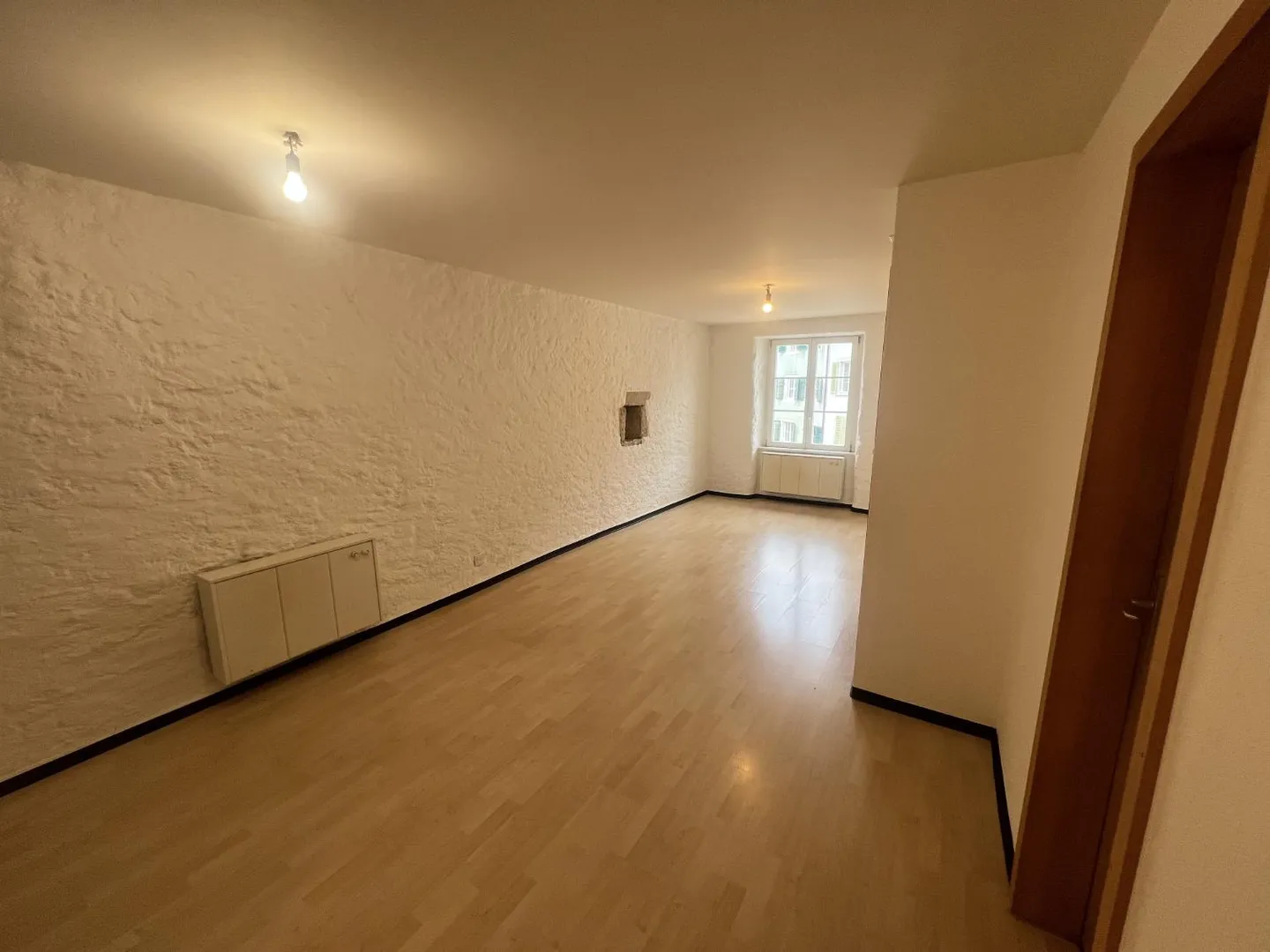 Charmant appartement 2.5 pièces - Photo 4 sur 12