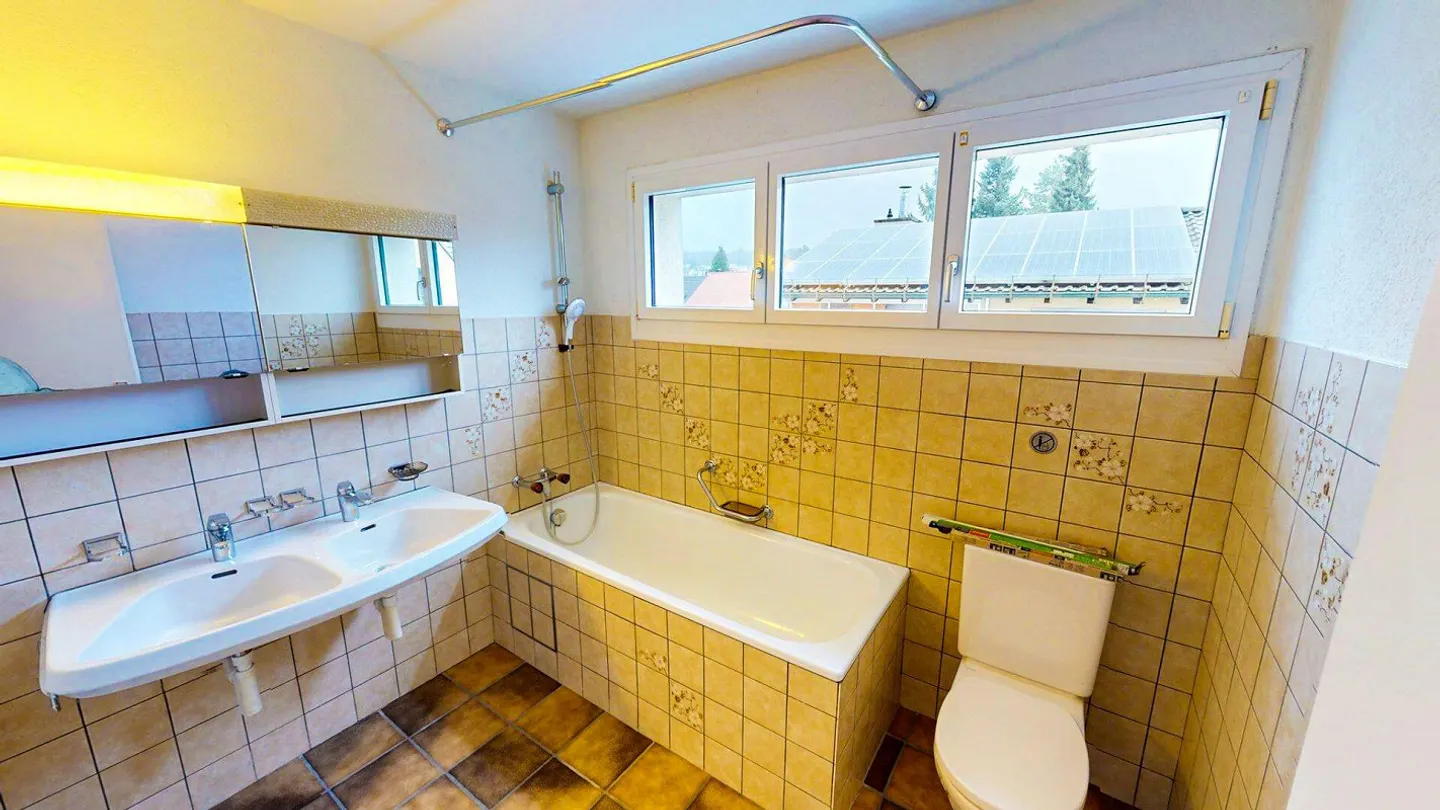 Casa unifamiliare di 5,5 stanze con sala hobby - Foto 18 di 31