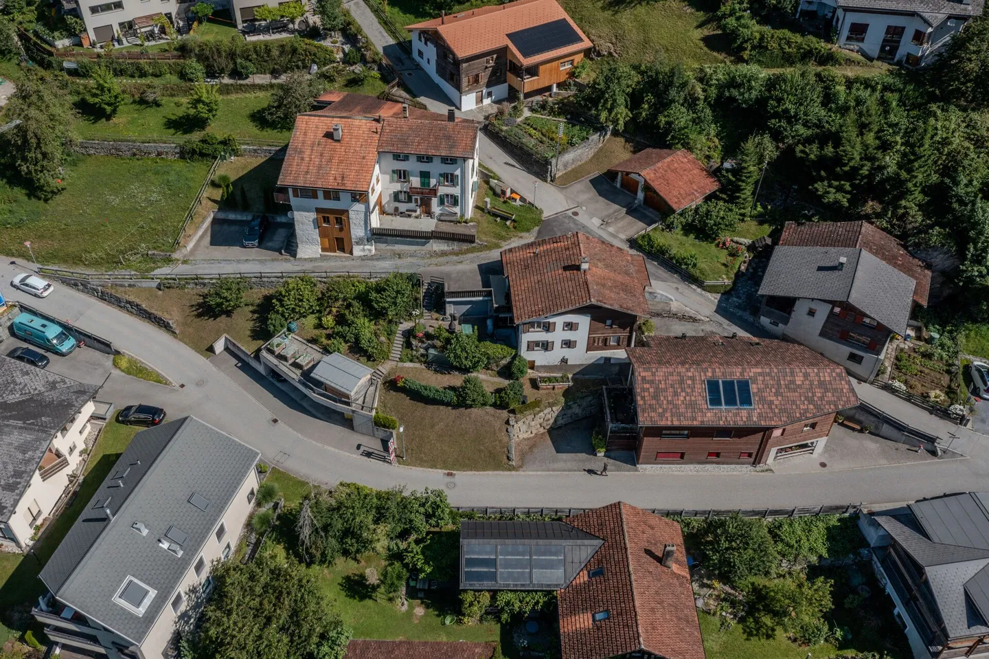 Insieme immobiliare centrale a Trin - Foto 3 di 21