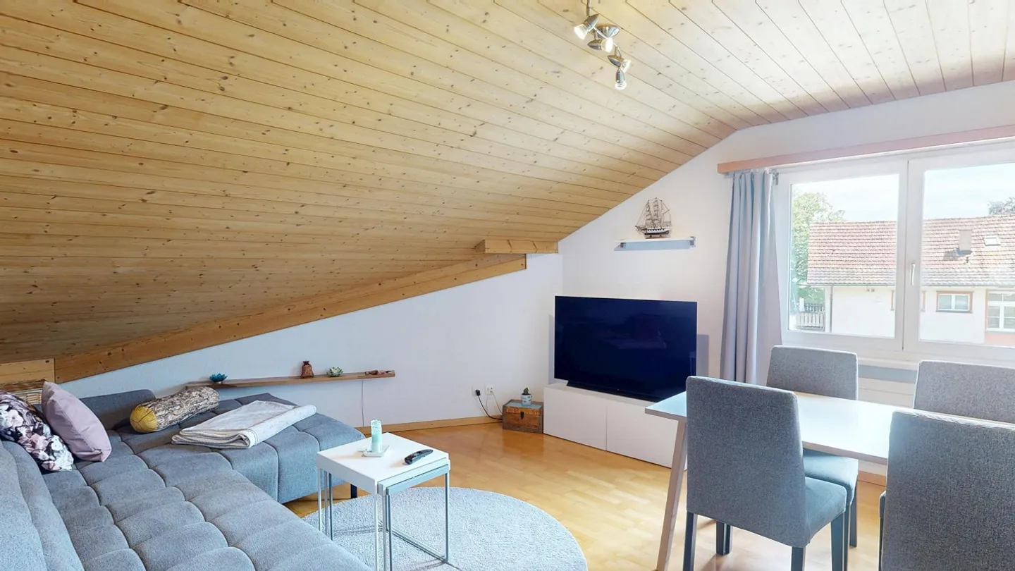 Grosszügiges Einfamilienhaus mit Einliegerwohnung und Büroräumlichk... - Foto 16 di 28