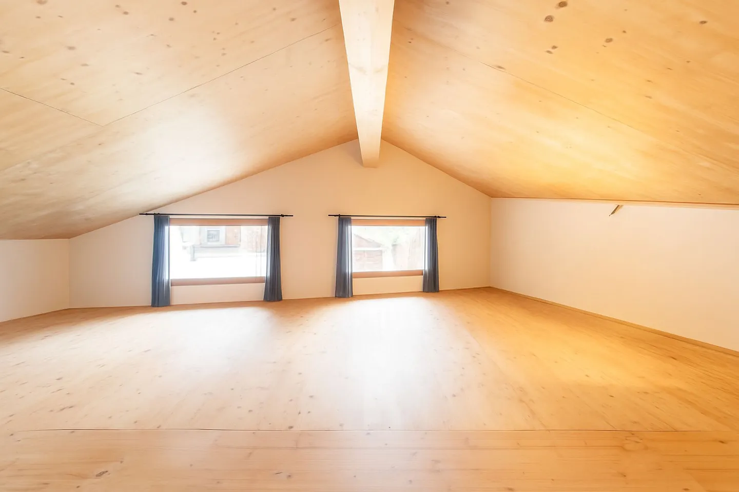 Insieme immobiliare centrale a Trin - Foto 19 di 21