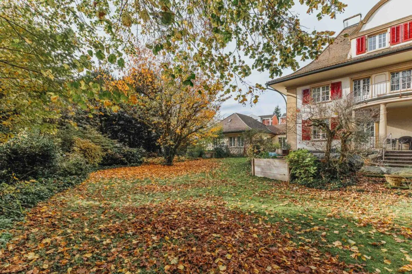 Villa mit Praxisanbau - Foto 6 von 30