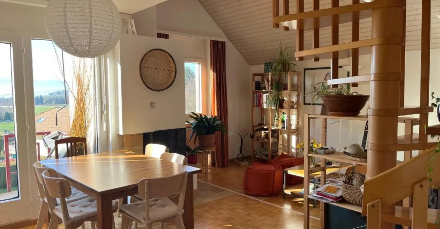 Apartment located in the calm and green village of Cugy. - Photo 2 of 9