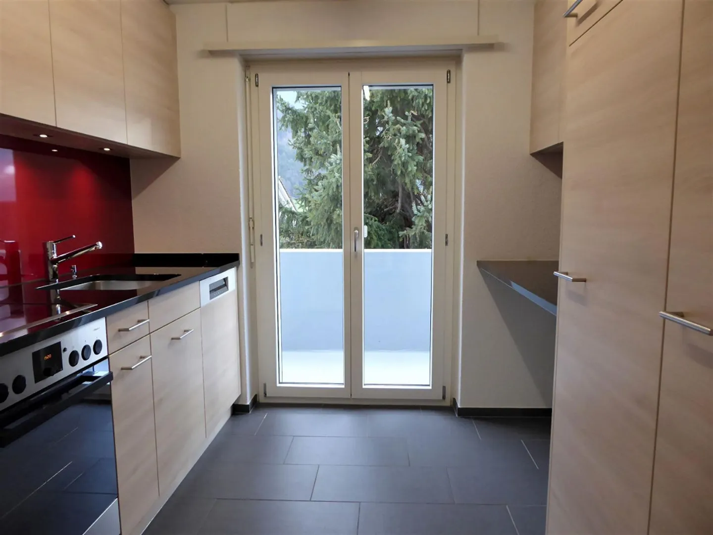 Appartamento soleggiato di 4,5 stanze al 3° piano - Foto 1 di 12