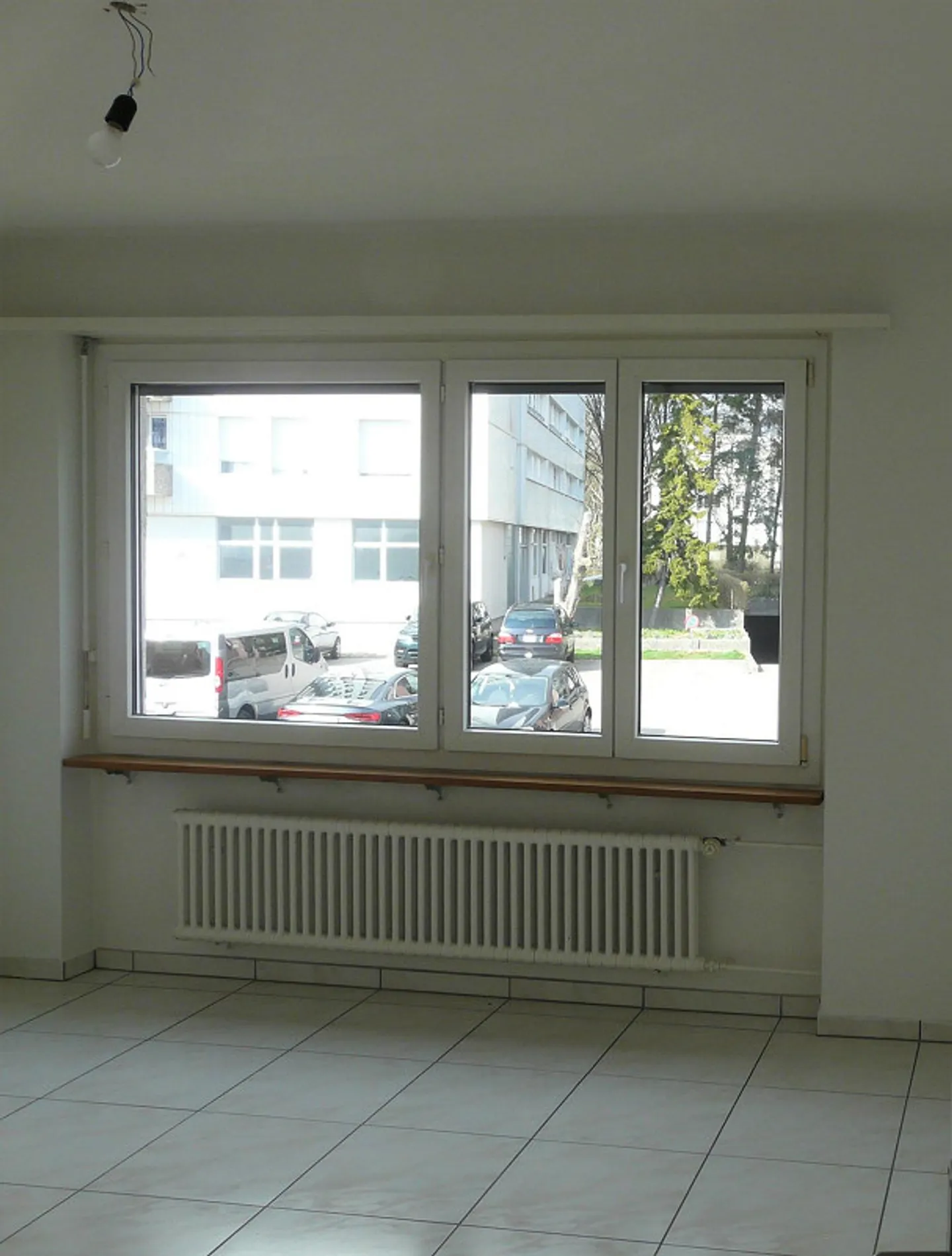 Bright and Quiet Apartment Near Old Zihl - Photo 11 of 15