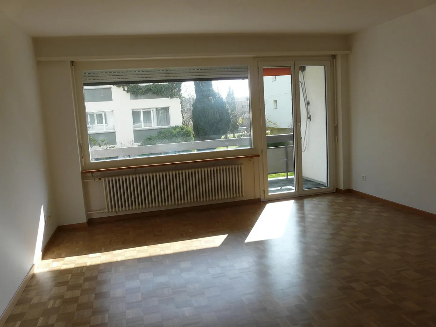 Bright and Quiet Apartment Near Old Zihl - Photo 14 of 15