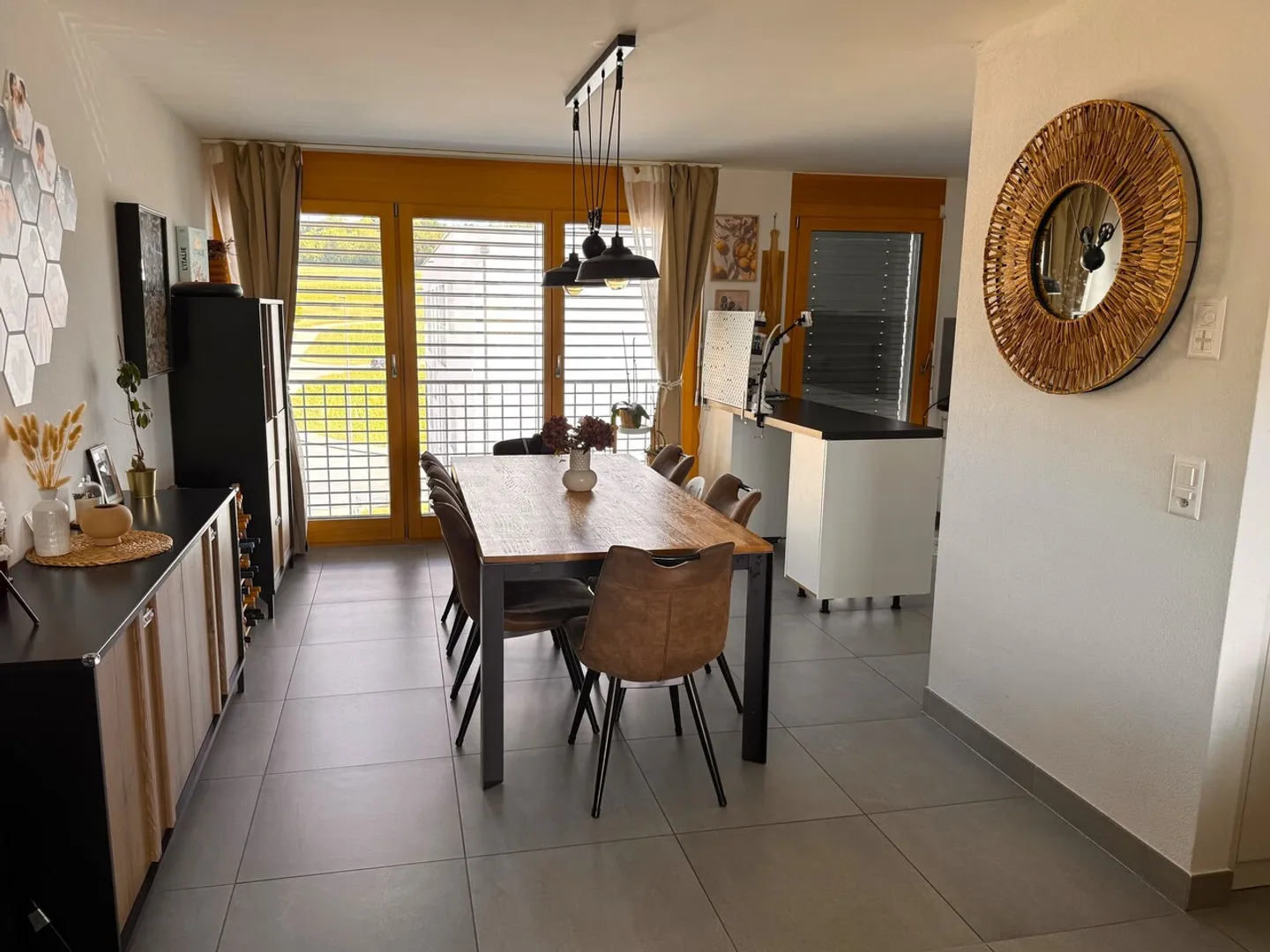 Superbe appartement de 4.5 pièces au 3ème étage - Foto 1 von 10