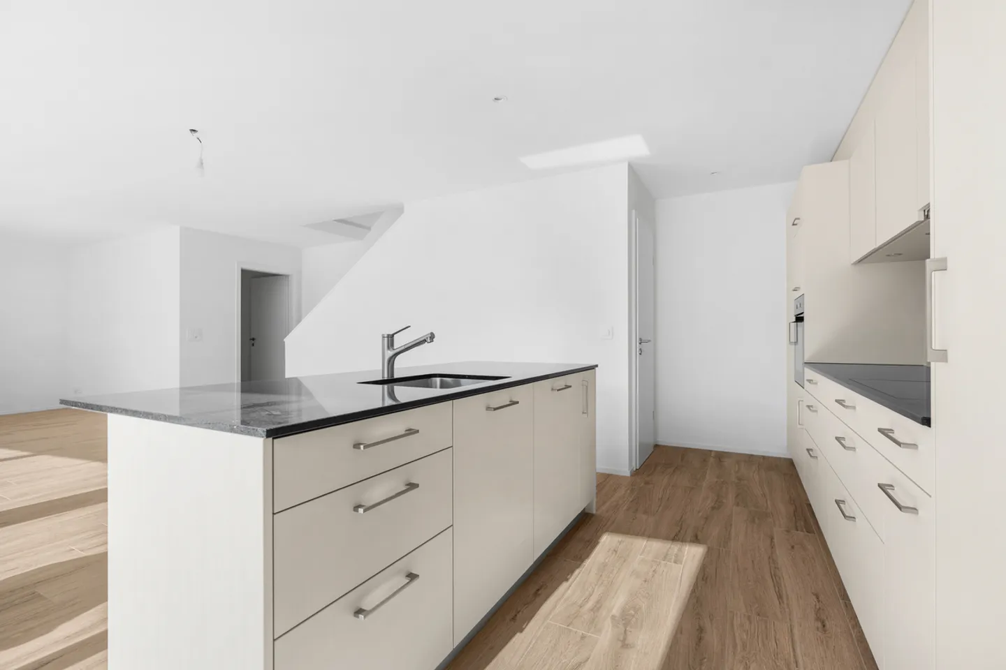 Modern Family Villas in Enney - Photo 2 of 10