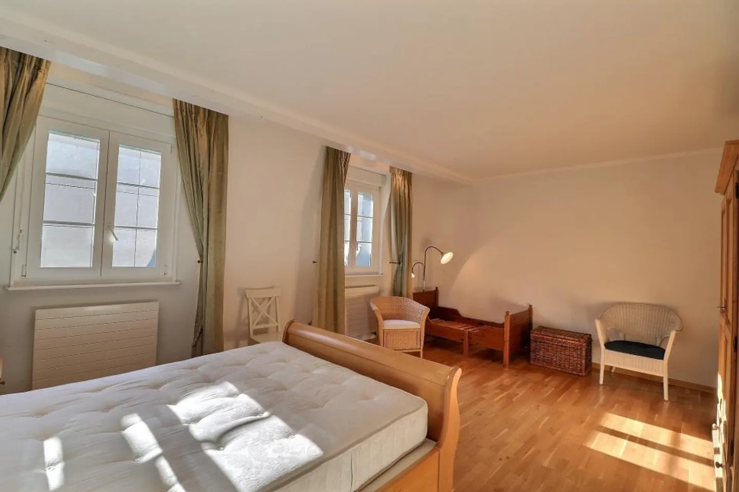 DUPLEX UNIQUE EN CENTRE AVEC VUE PANORAMIQUE - Photo 17 sur 23