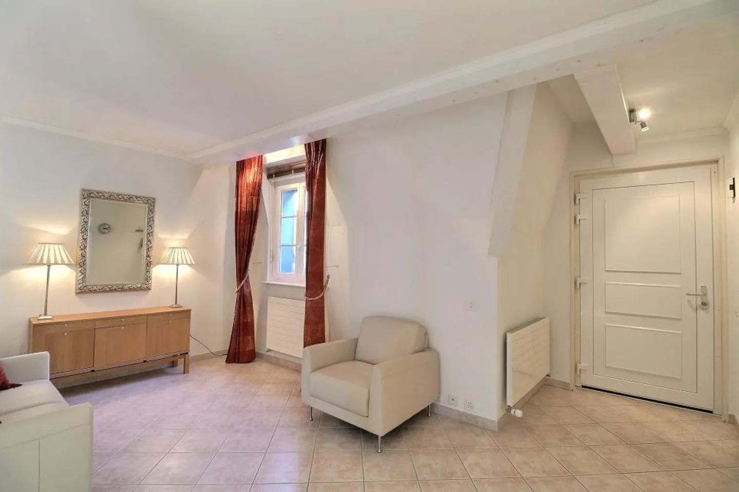 DUPLEX UNIQUE EN CENTRE AVEC VUE PANORAMIQUE - Photo 13 sur 23