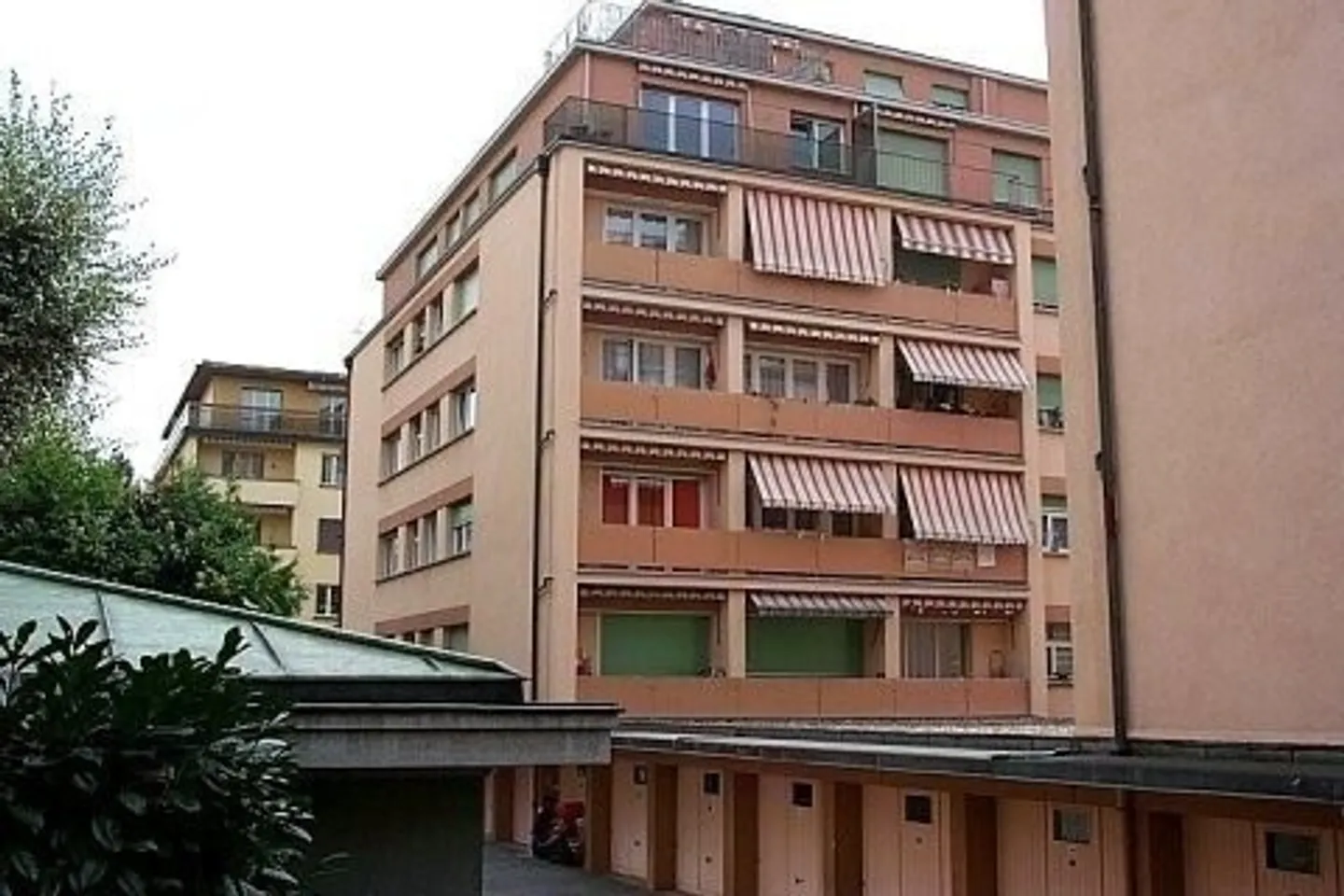 A louer proche Chauderon box individuel - Photo 2 sur 2