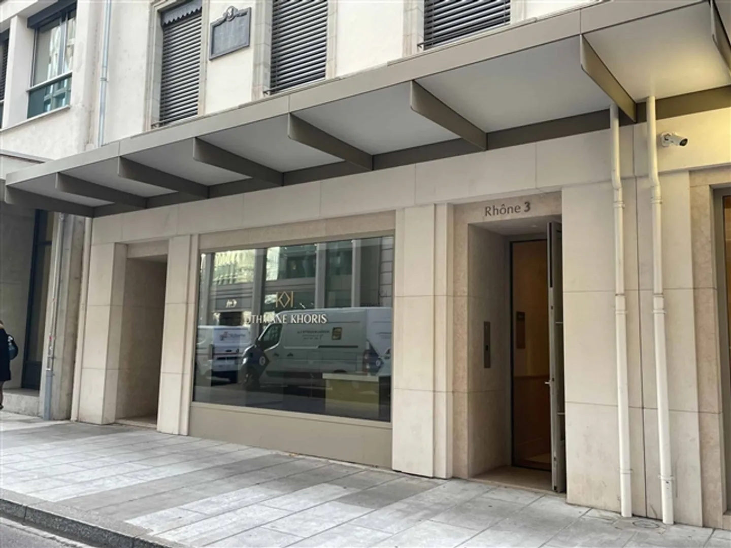 Esclusività – Arcade rue du Rhône - Foto 1 di 5