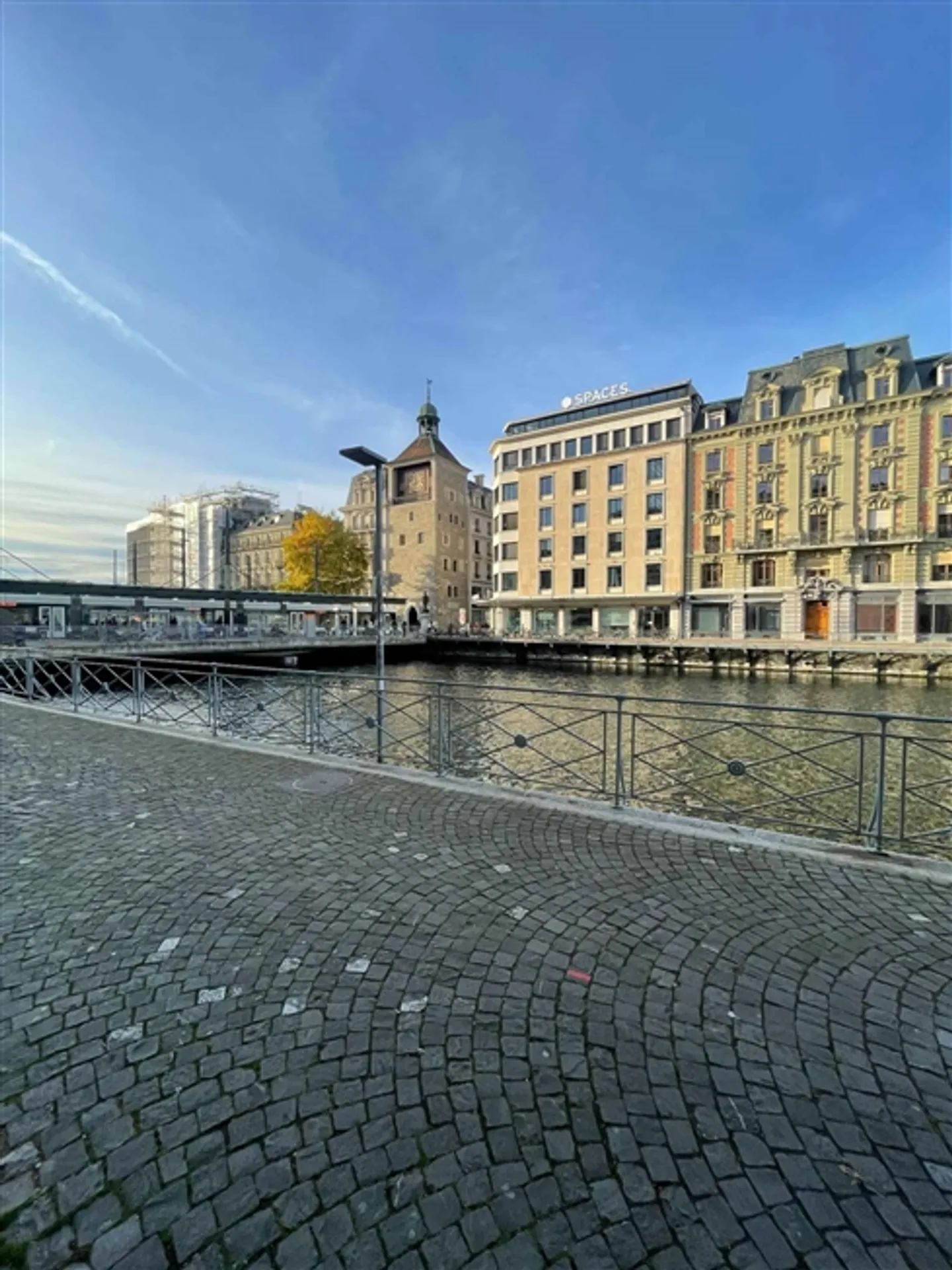 Esclusività – Arcade rue du Rhône - Foto 5 di 5