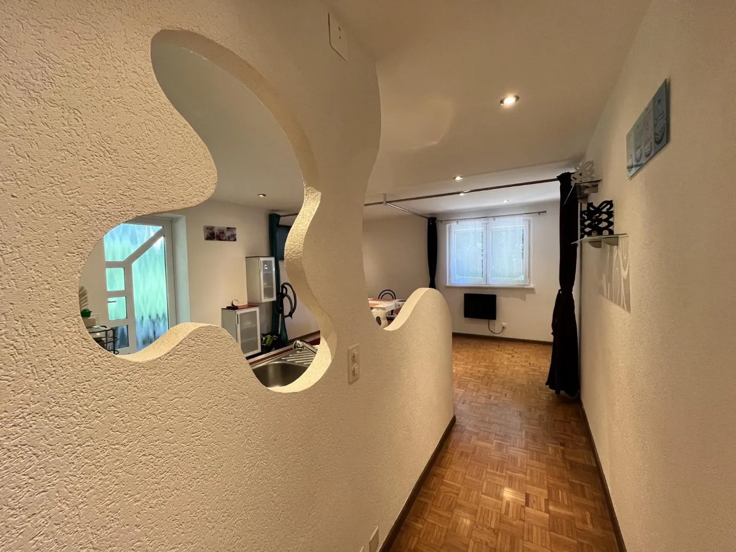 Pregny-Chambésy - 3-room furnished apartment (55 m²) with sunroom and garden - Absolutely quiet - Photo 8 of 12