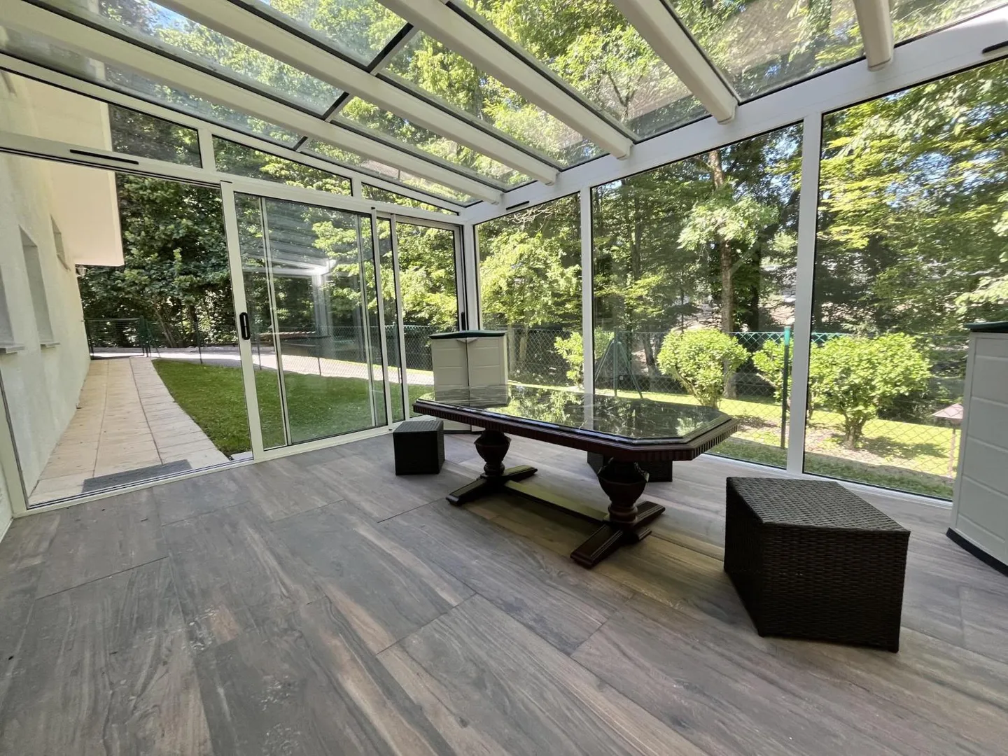 Pregny-Chambésy - 3-room furnished apartment (55 m²) with sunroom and garden - Absolutely quiet - Photo 1 of 12