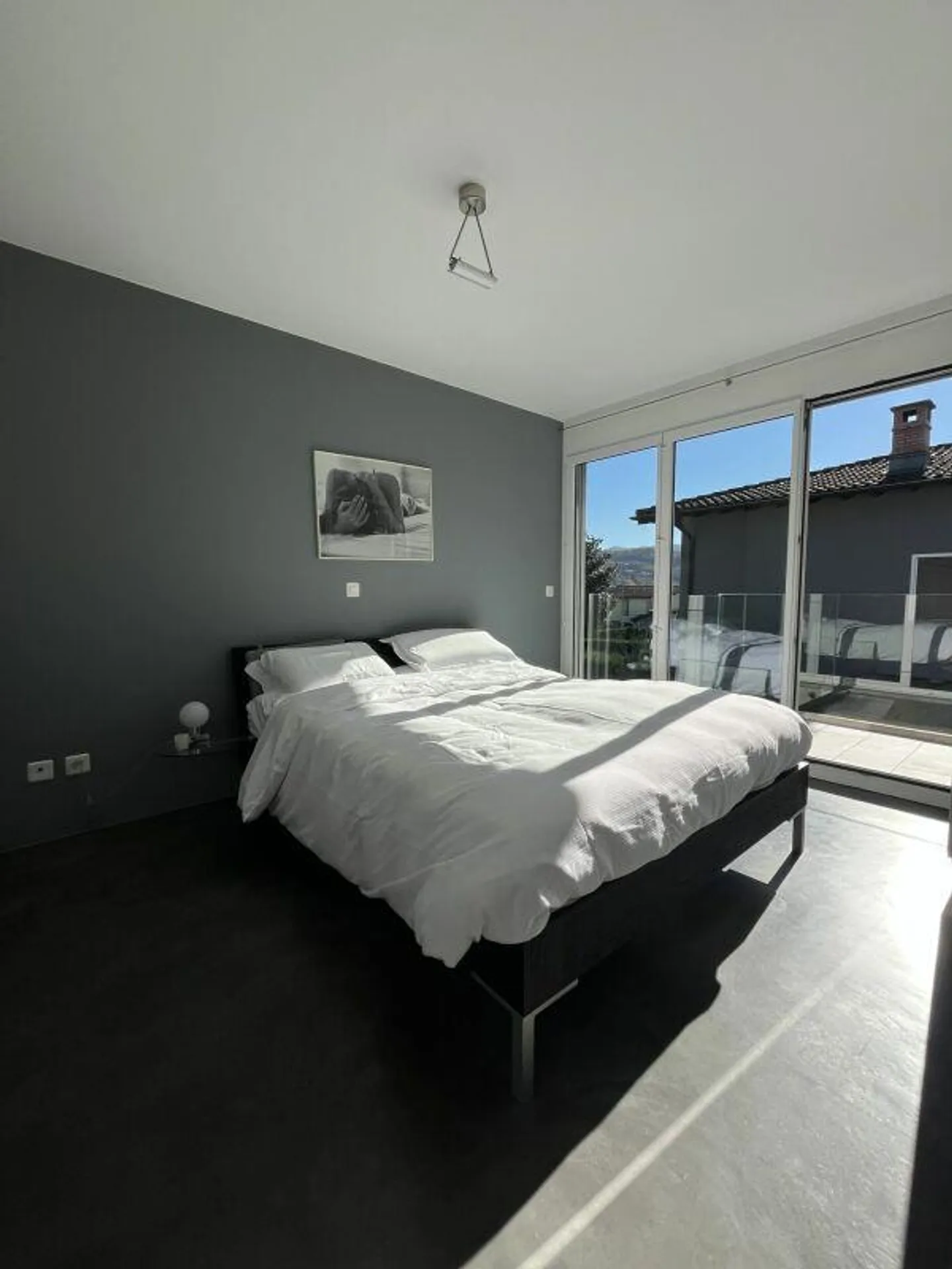 Modern and Spacious Single-Family Home - Photo 4 of 5