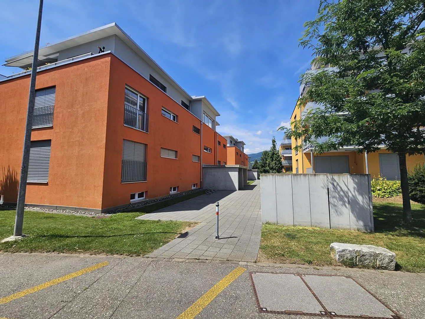 Appartamento 4.5 stanze in un quartiere residenziale adatto alle famiglie - Foto 1 di 10