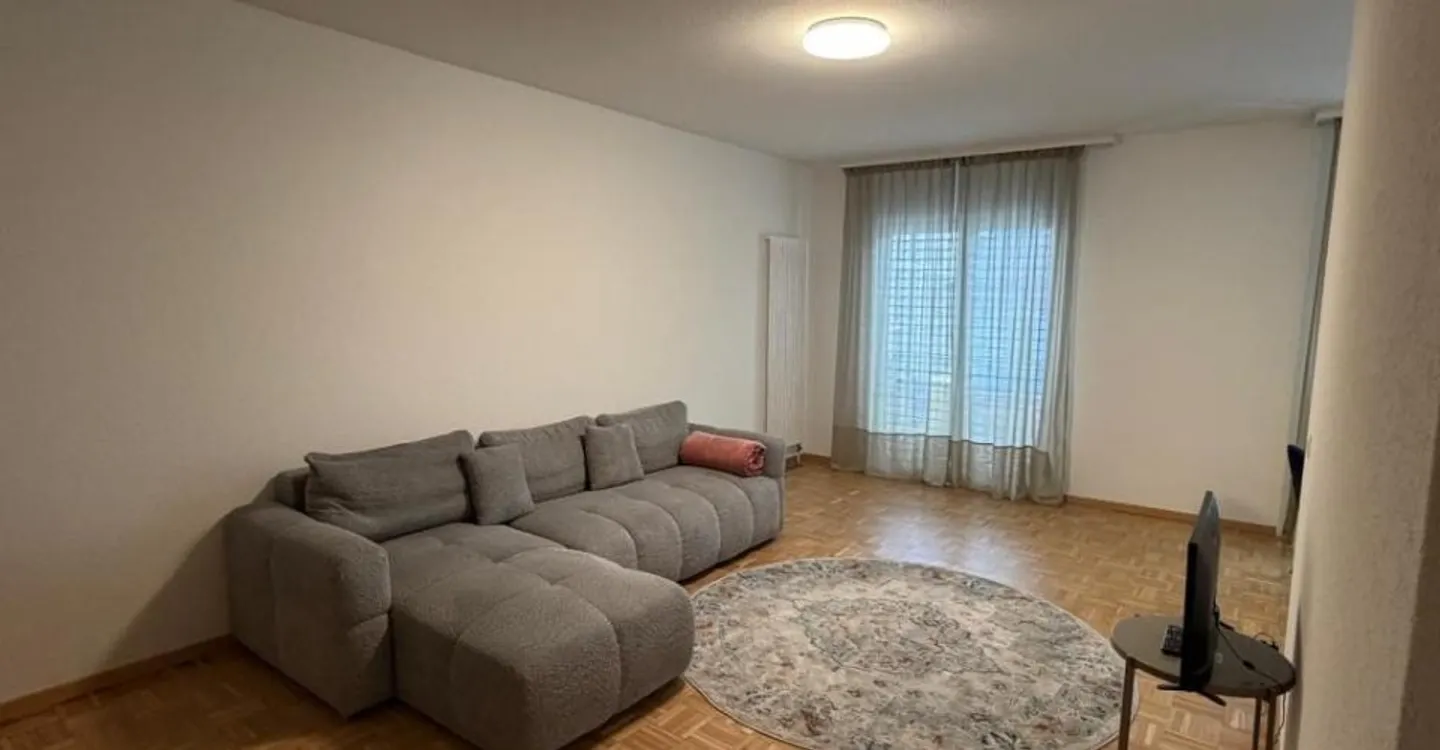 2.5-room apartment on the 1st floor in Morges - Photo 1 of 5