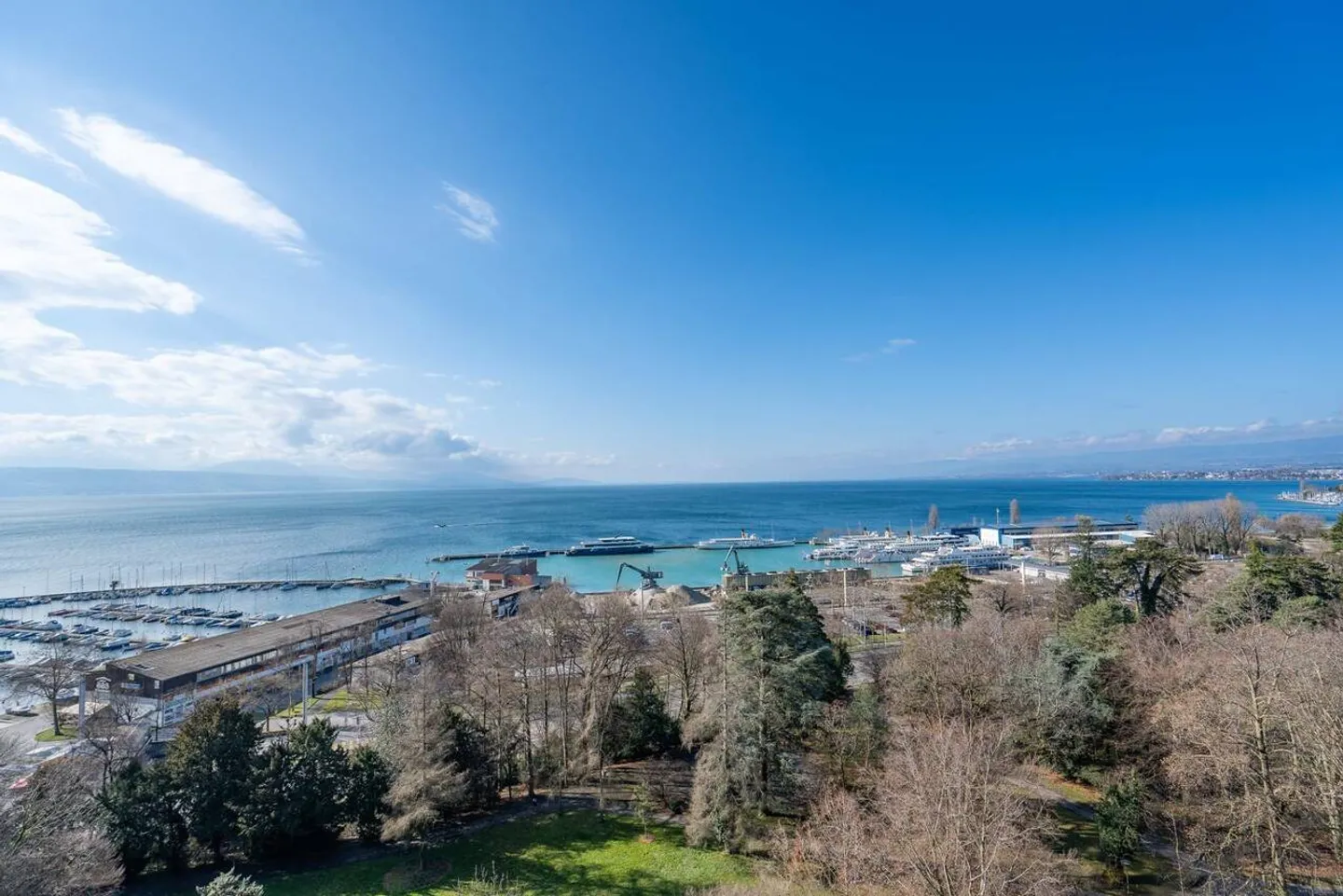 Magnificent 7-Room Penthouse on the Lakefront - Photo 1 of 13