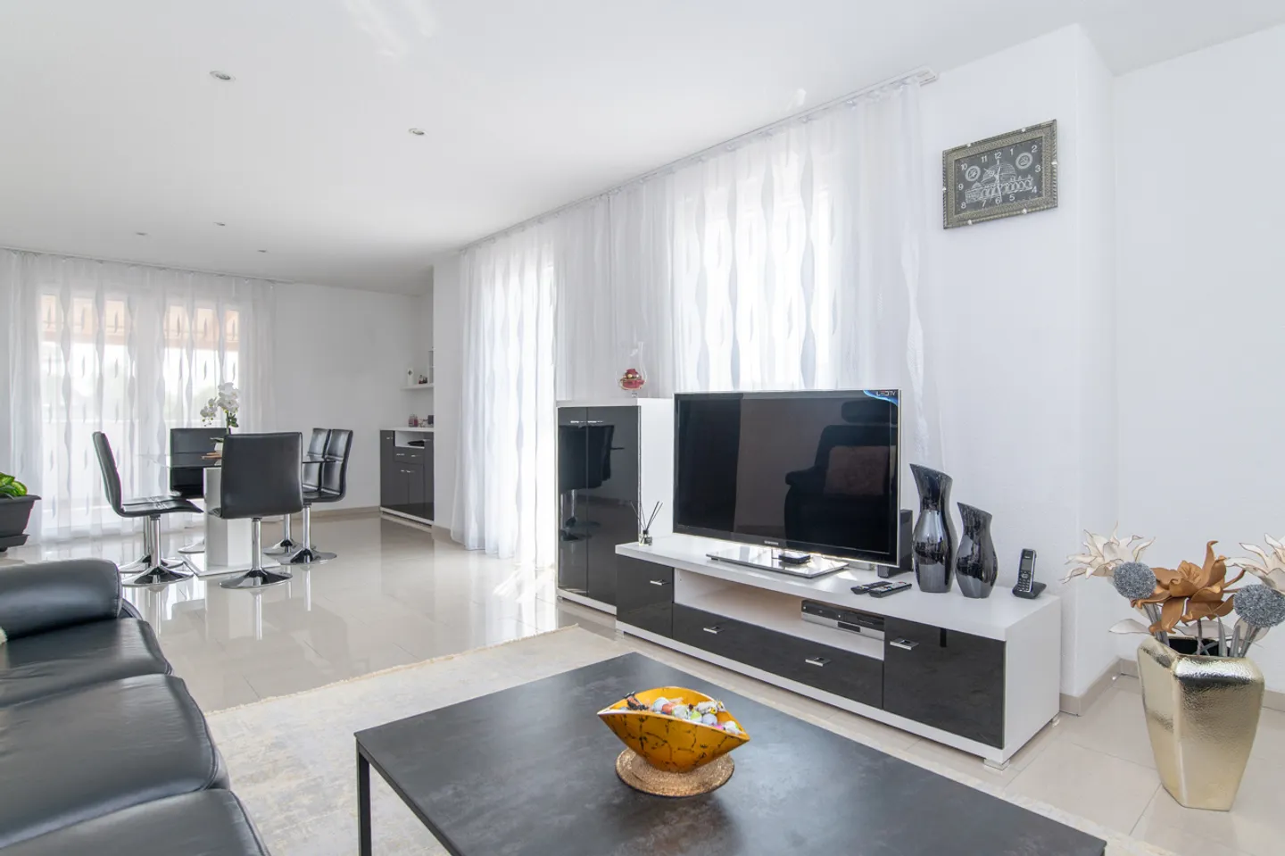 Completely Renovated Three-Family House in a Quiet yet Central Location - Photo 11 of 13