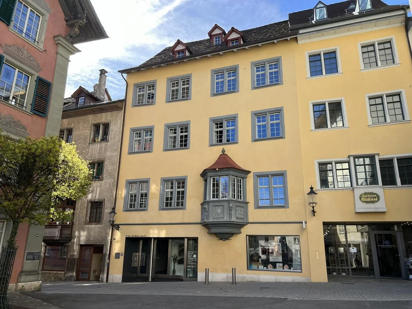 Appartement unique dans la vieille ville avec terrasse de cour de 30 m² - Photo 1 sur 12