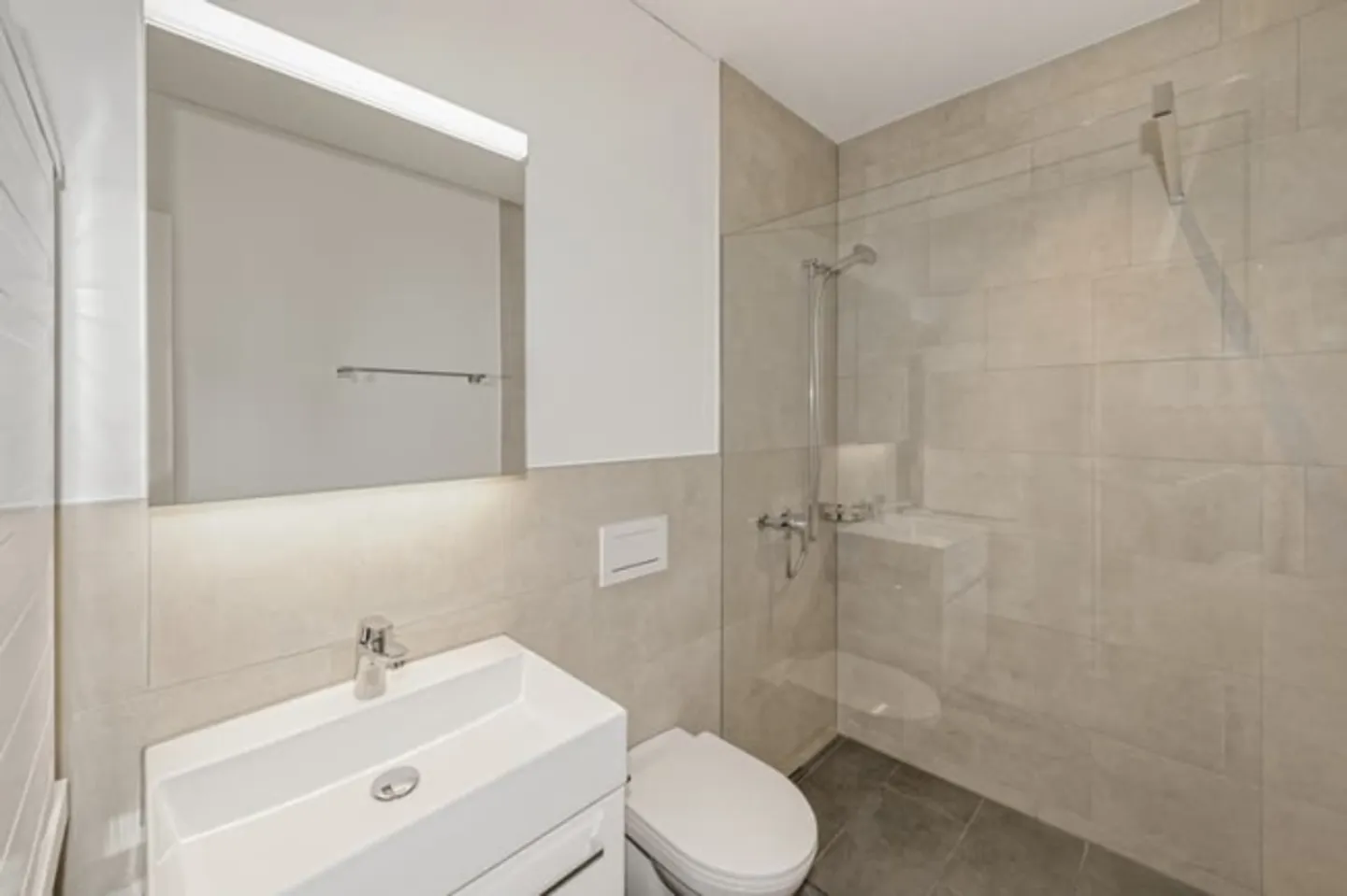 Modernes Apartment am Busskircher See - Foto 4 von 5