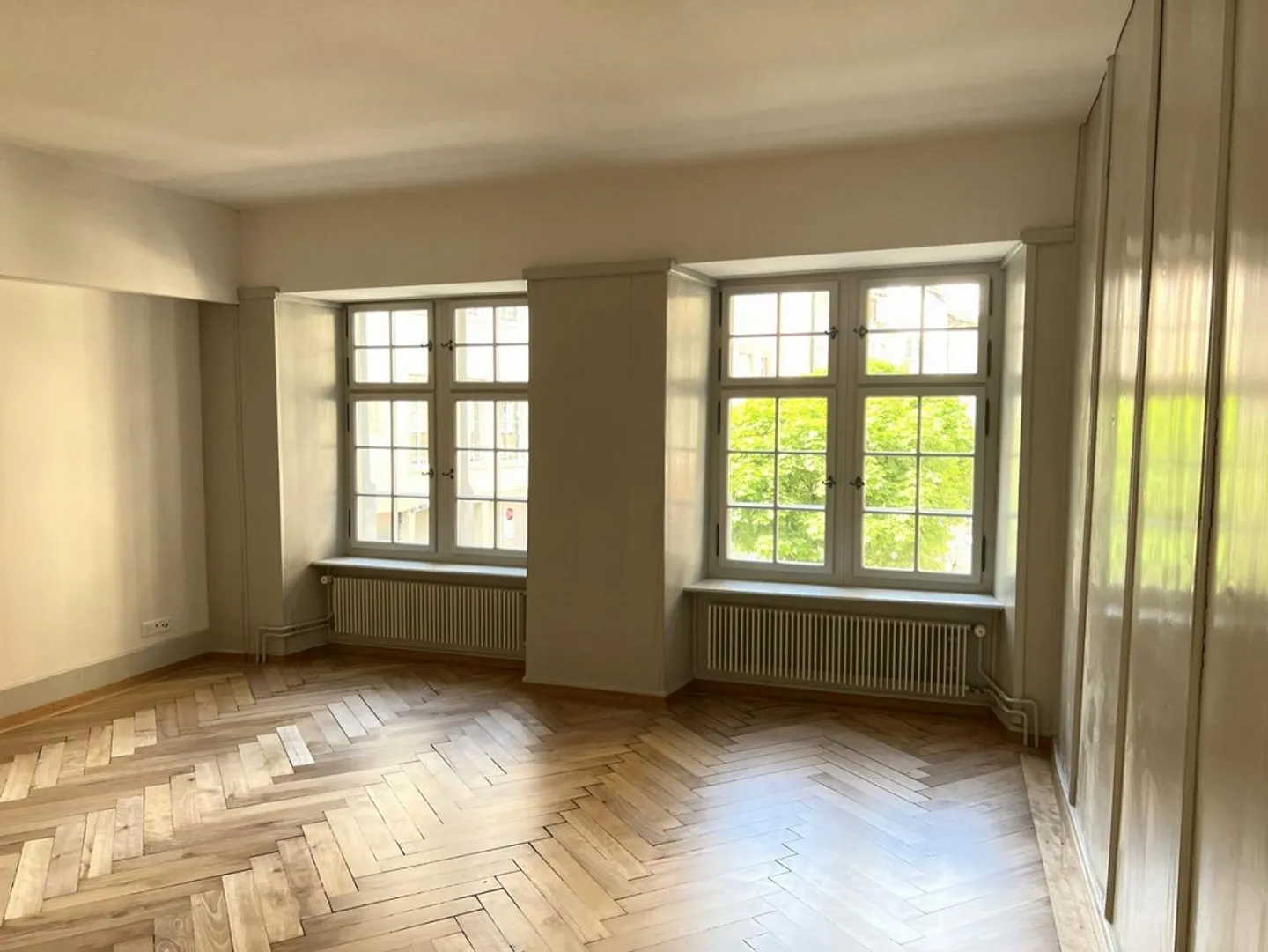 Appartement unique dans la vieille ville avec terrasse de cour de 30 m² - Photo 5 sur 12