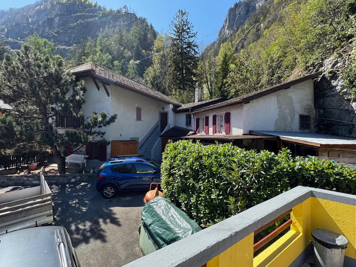 House "Les Cases-cades" / St-Maurice / 2 Apartments / EXCLUSIVITY - Photo 1 of 6