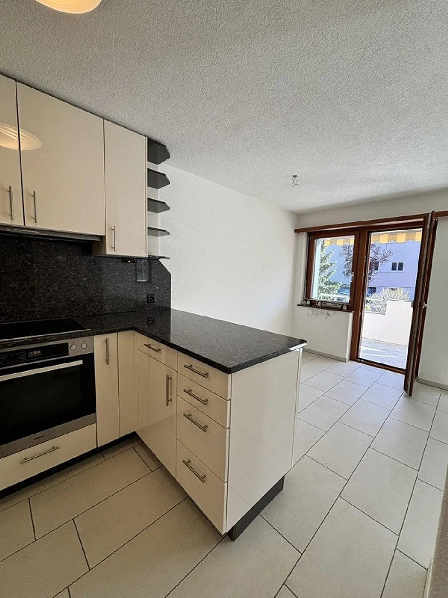 Appartamento 4.5 stanze in affitto a Niederdorf - Foto 3 di 13