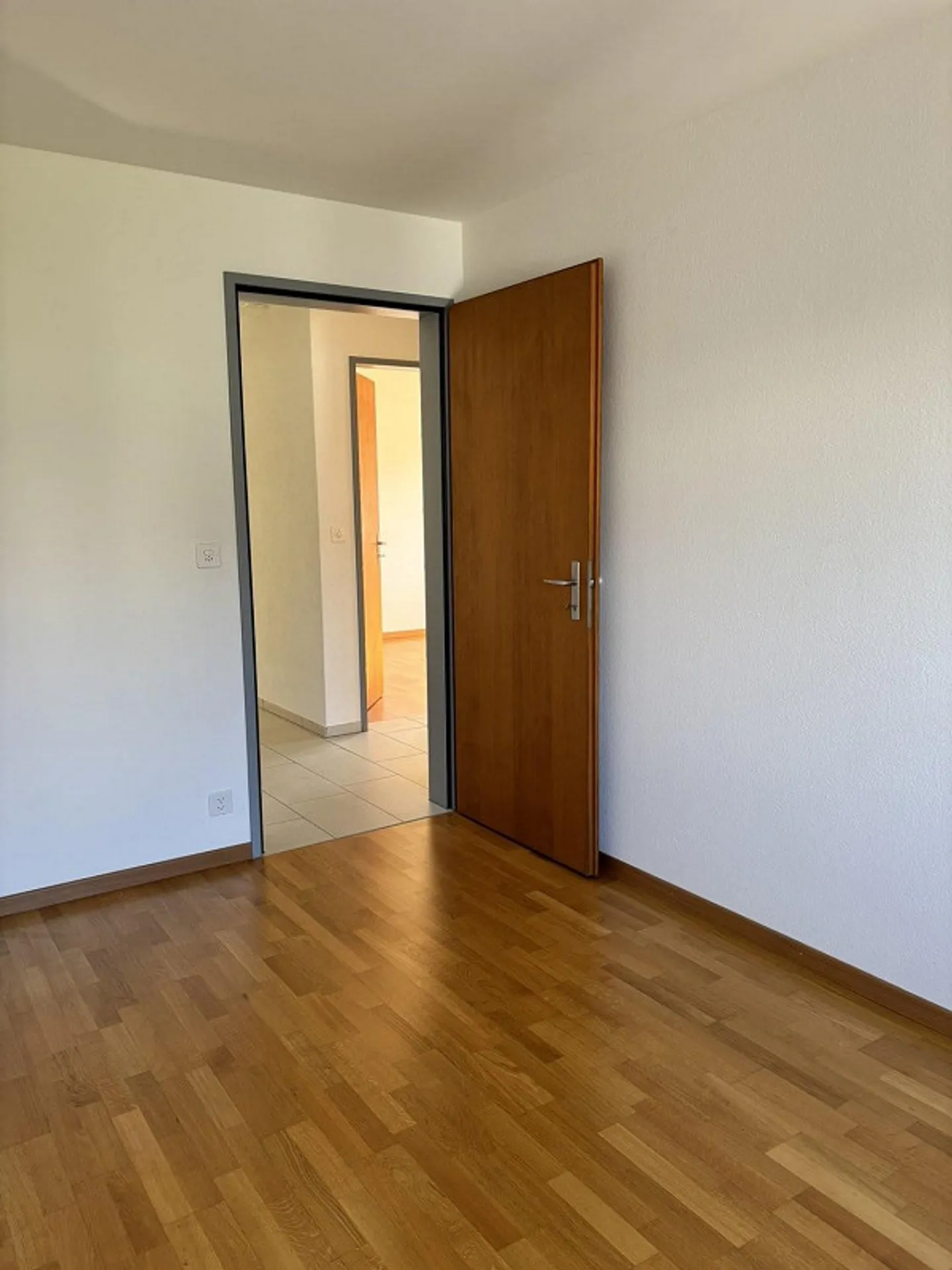 Appartamento 4.5 stanze in affitto a Niederdorf - Foto 9 di 13
