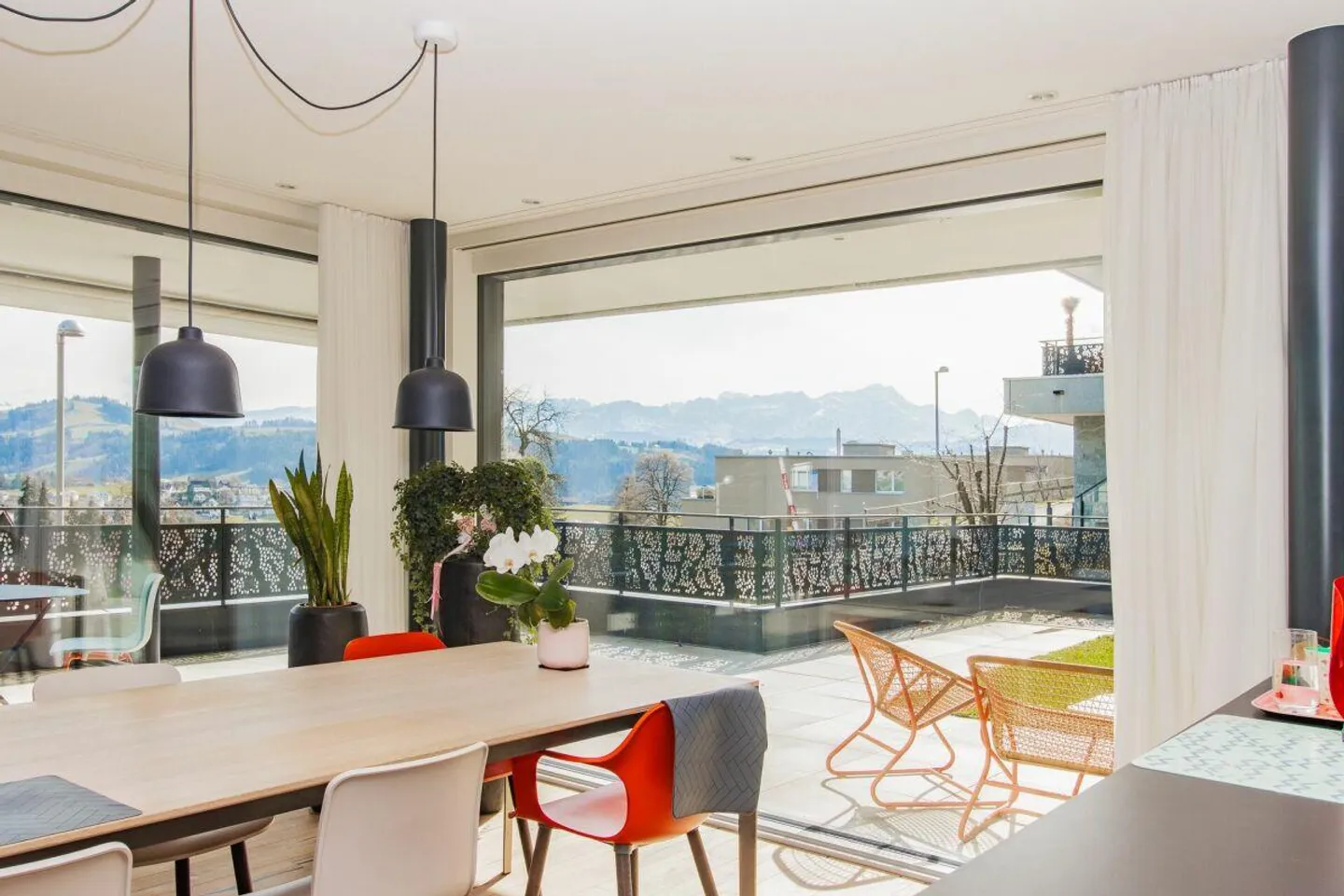 Maison en terrasse avec vue panoramique - Photo 5 sur 16