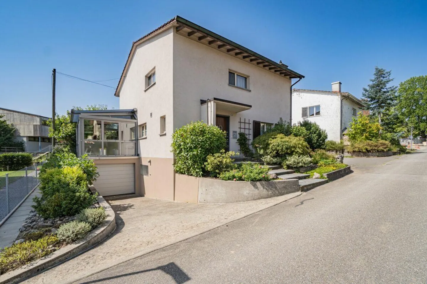 Casa unifamiliare indipendente di 5,5 stanze - Foto 8 di 26