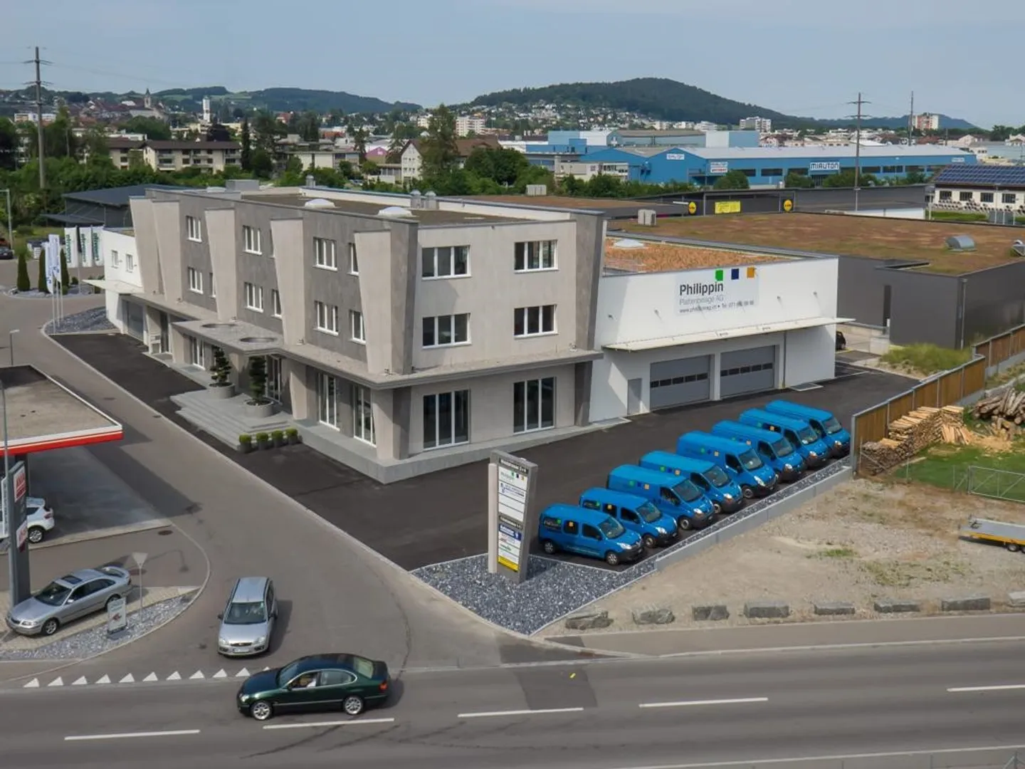 Uffici/pratiche all'avanguardia - superficie totale fino a 840m2 possibile! - Foto 12 di 15